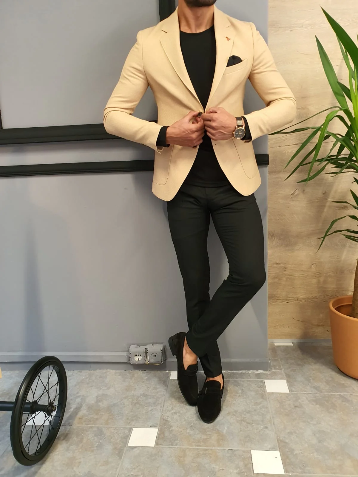 Tan Blazer with Black Shirt and Pocket Square 